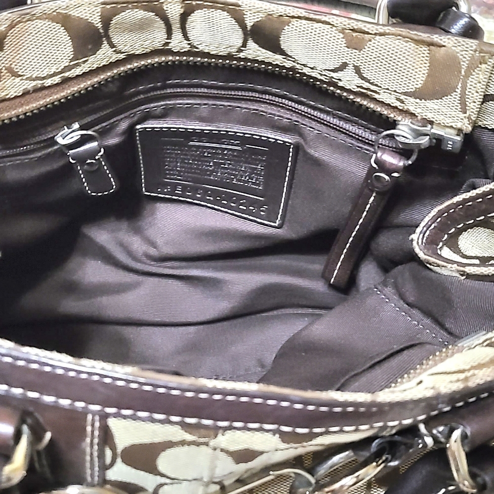 Vintage Coach Handbag 👜 - Picture 3 of 13